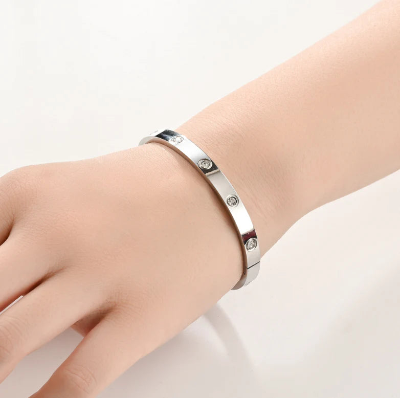 Bratara Love Silver