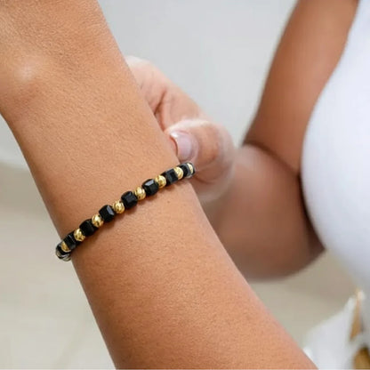 1+1 GRATIS - Brățara Reglabilă Negru Aurie Set 2 Brățǎri