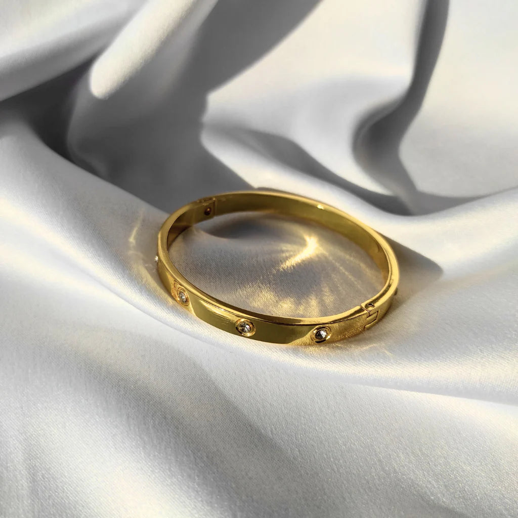 Bratara Love Gold